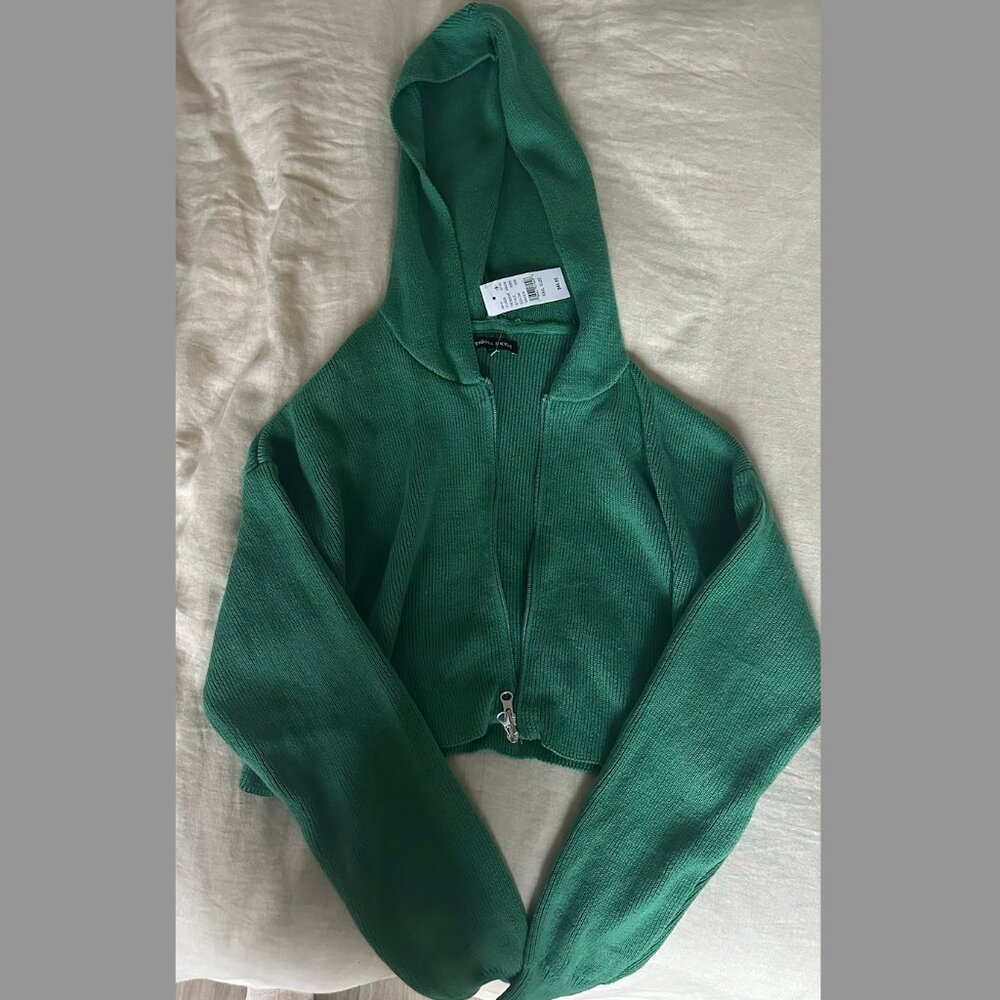 NWT Kendall & Kylie Long Sleeved Sweater Cropped Green SMALL from Pacsun